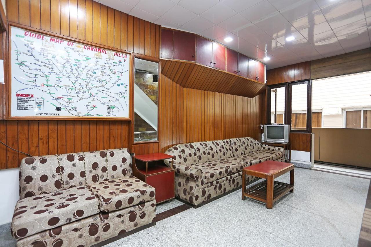 Oyo 8714 Hotel Amar Mussoorie Εξωτερικό φωτογραφία