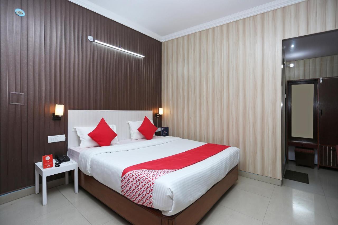 Oyo 8714 Hotel Amar Mussoorie Δωμάτιο φωτογραφία